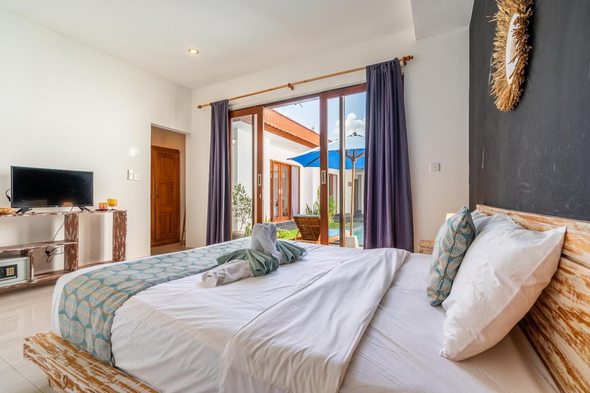 4-Bedroom Pool Villa Near Seminyak Center ภายนอก รูปภาพ
