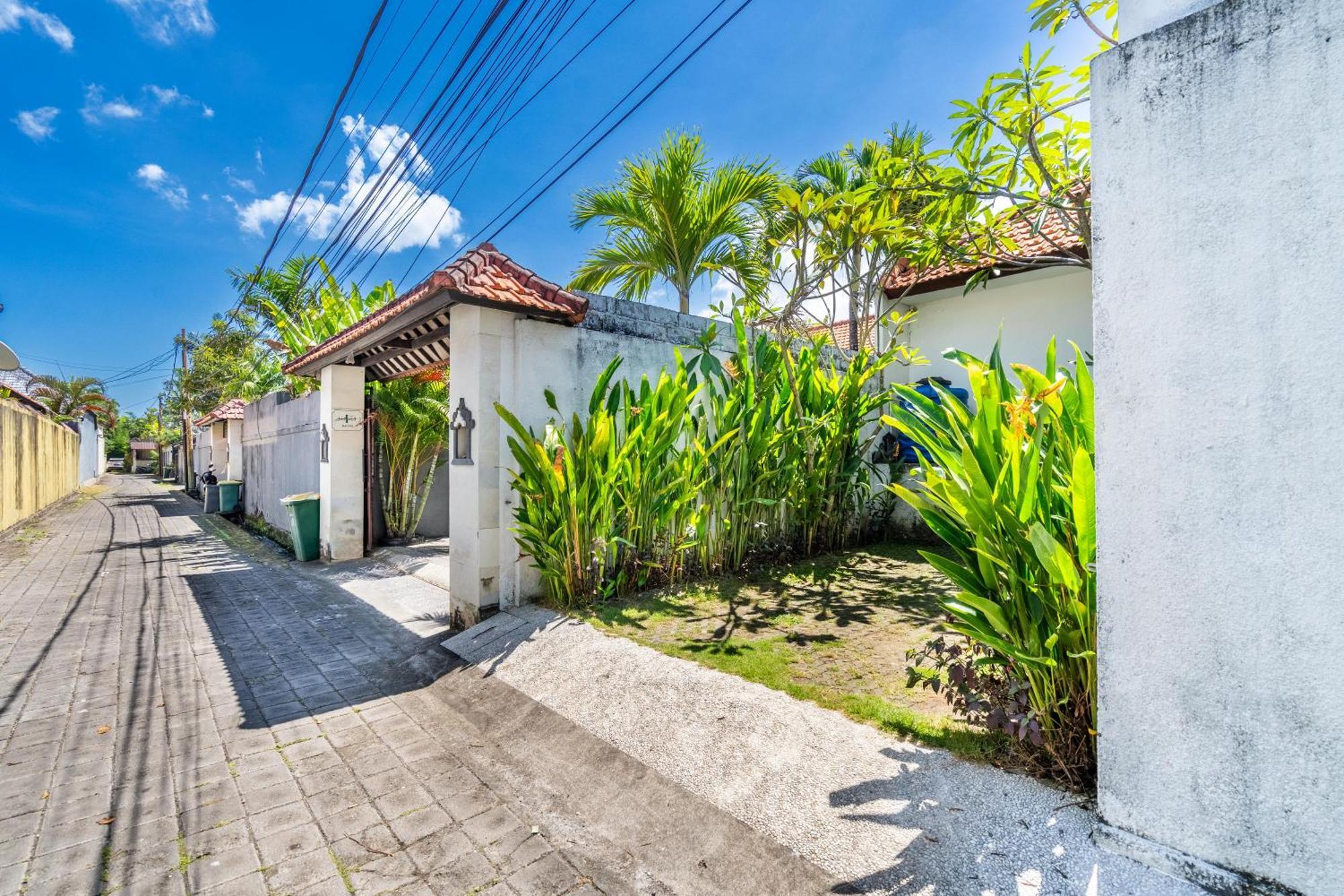 4-Bedroom Pool Villa Near Seminyak Center ภายนอก รูปภาพ