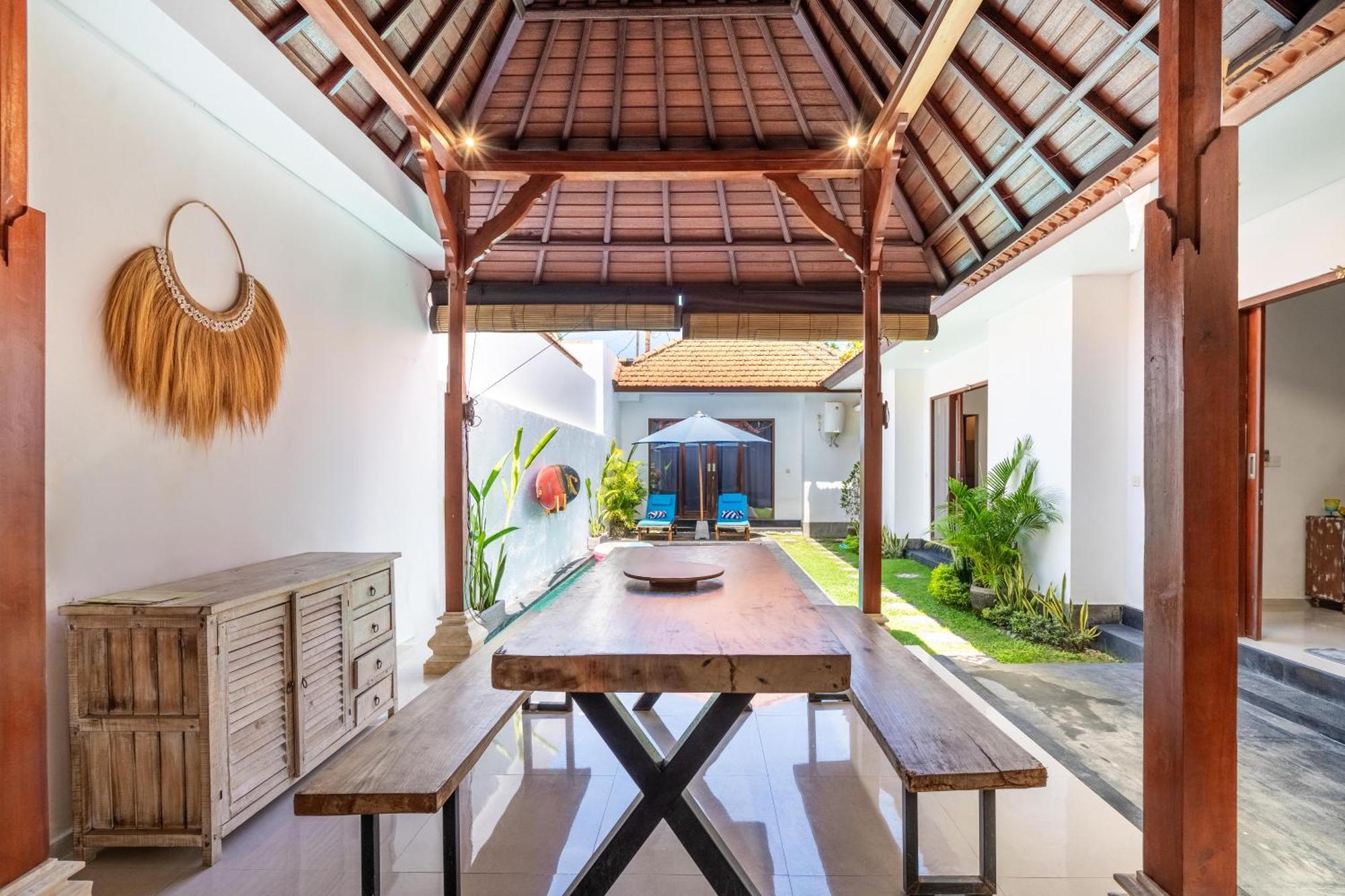 4-Bedroom Pool Villa Near Seminyak Center ภายนอก รูปภาพ