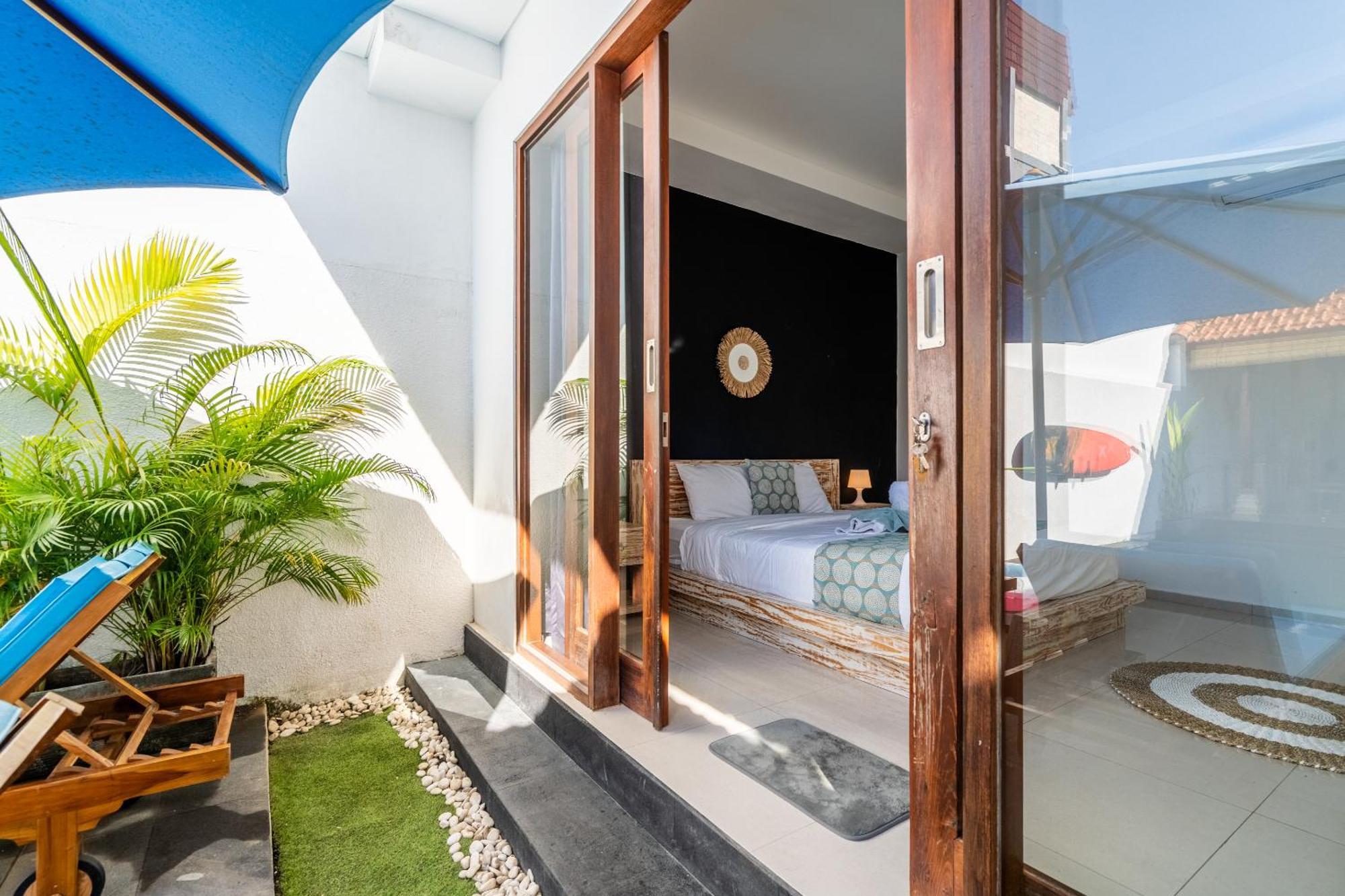 4-Bedroom Pool Villa Near Seminyak Center ภายนอก รูปภาพ